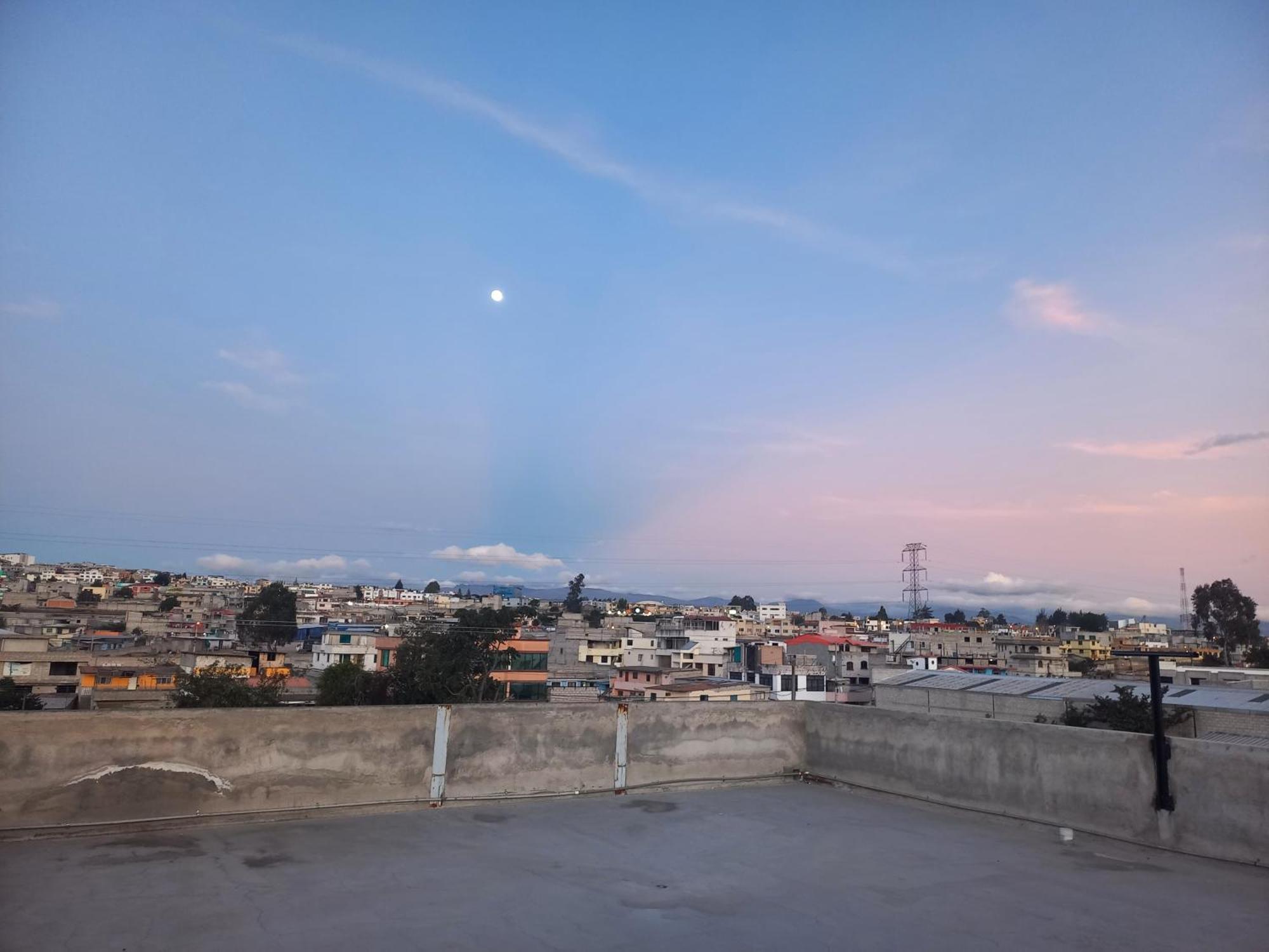 El Vergel Norte Quito Ngoại thất bức ảnh